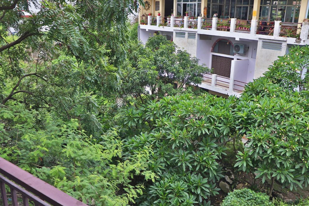 Blue Jay Smart Stay Rishikesh Exterior photo